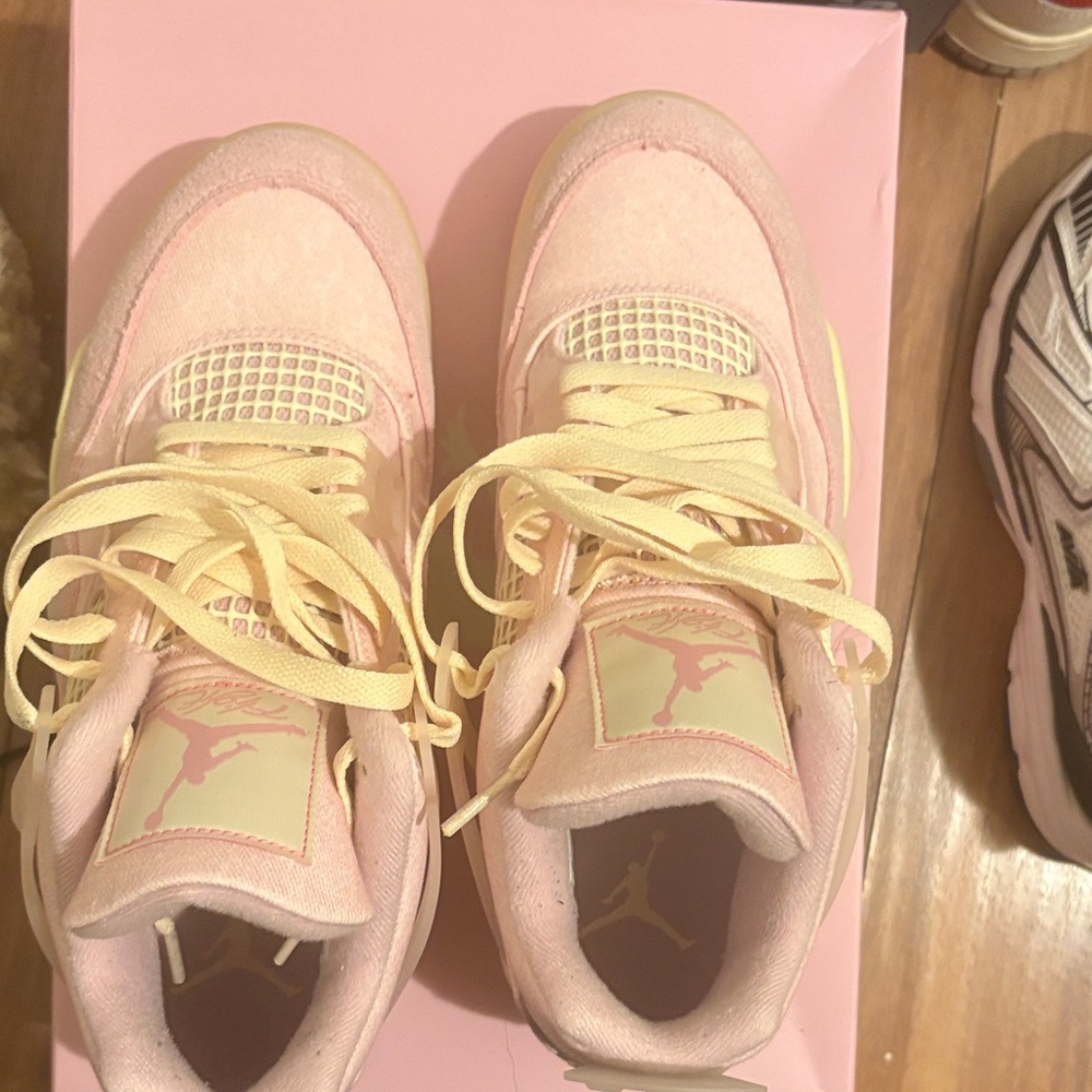 Jordan 4  women’s Pink and Cream Retro Lace-Up Sneakers